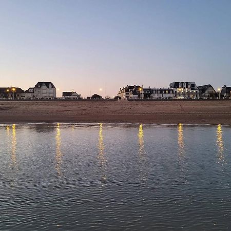 Appartement Merville-Franceville-Plage, 3 pièces, 4 personnes - FR-1-465-46 Esterno foto